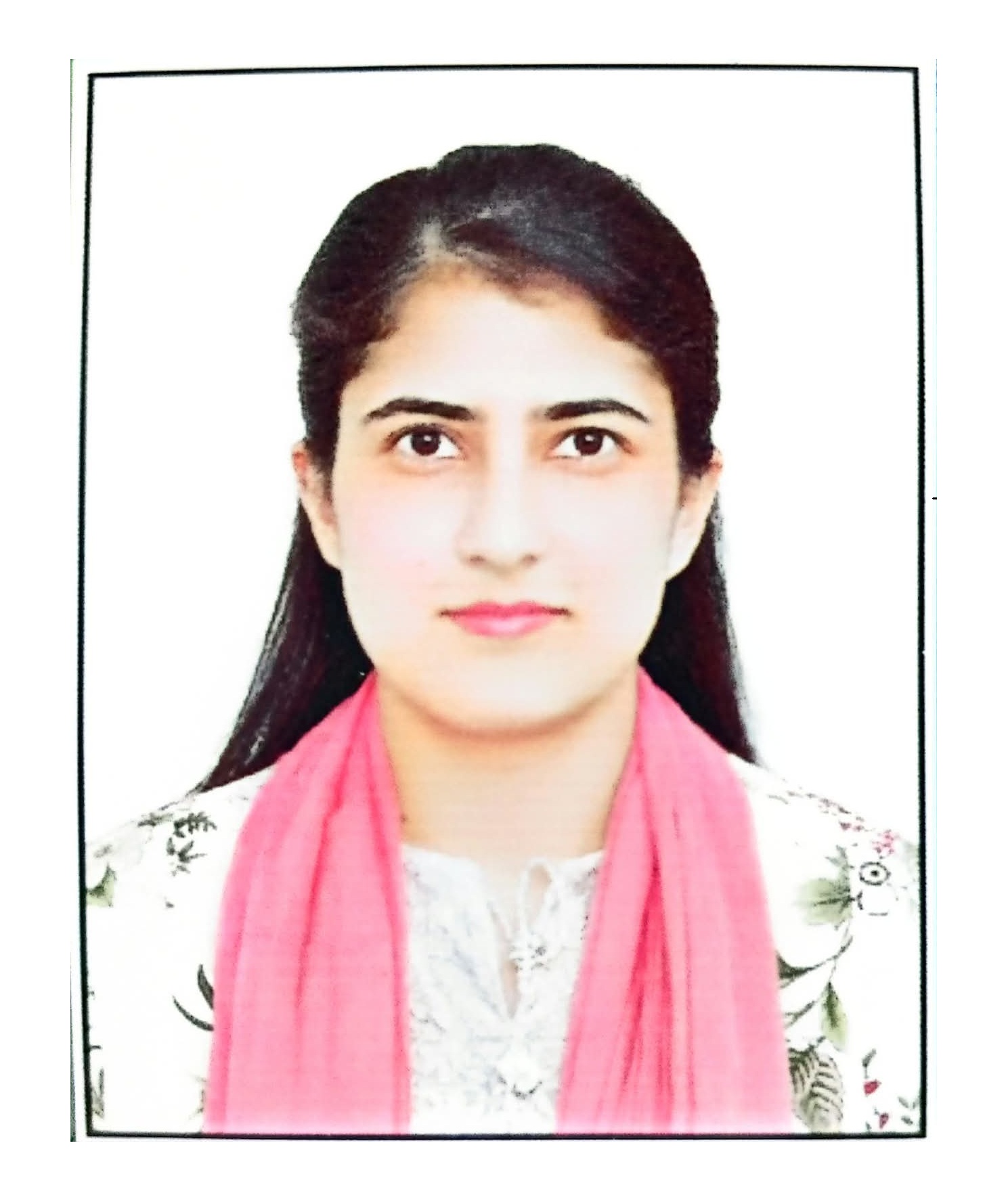 Dr Amna Khursid